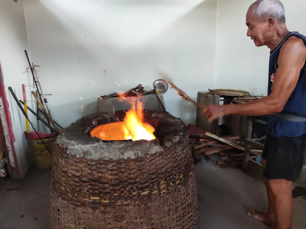 Proses pembuatan nopia tradisional